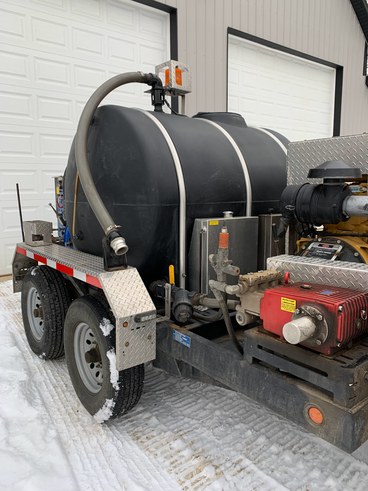 2017 PIPE HUNTER TANDEM AXLE TRAILER