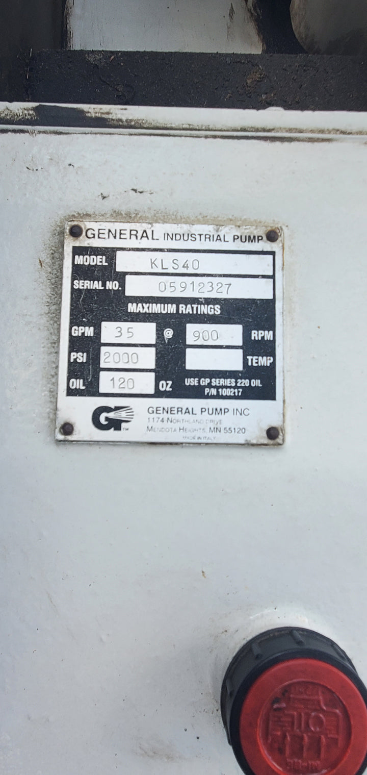 2000 Aquatech 2035 Trailer Jetting Unit