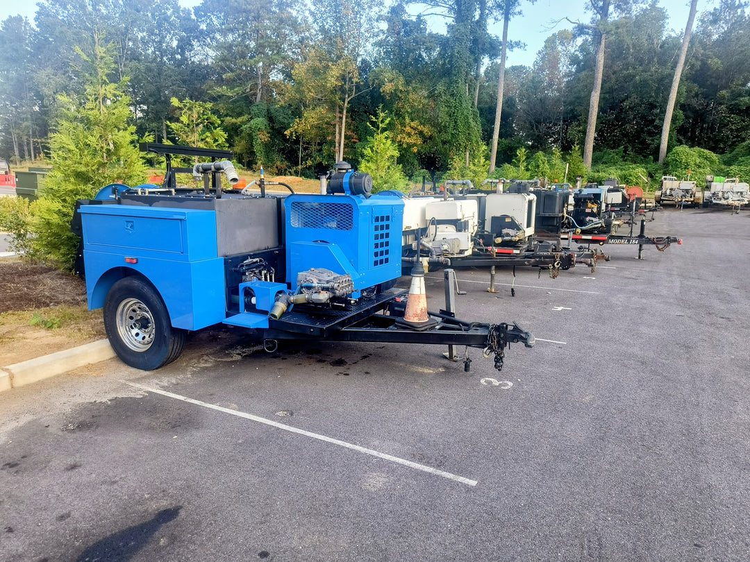 2015 Mongoose 184 Trailer with Wireless Remote