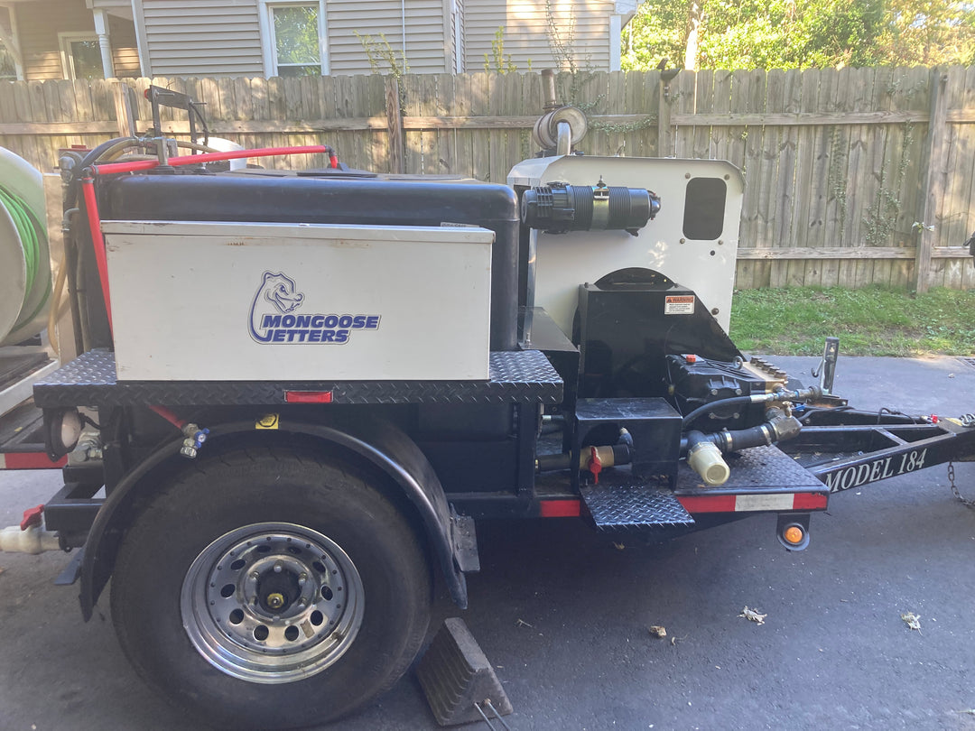 2012 Mongoose 184 Trailer with Wireless Remote