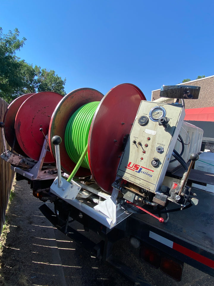 2002 US Jetting 4025 - 600 Dual Reel Truck Unit / Nissan 1200 UD