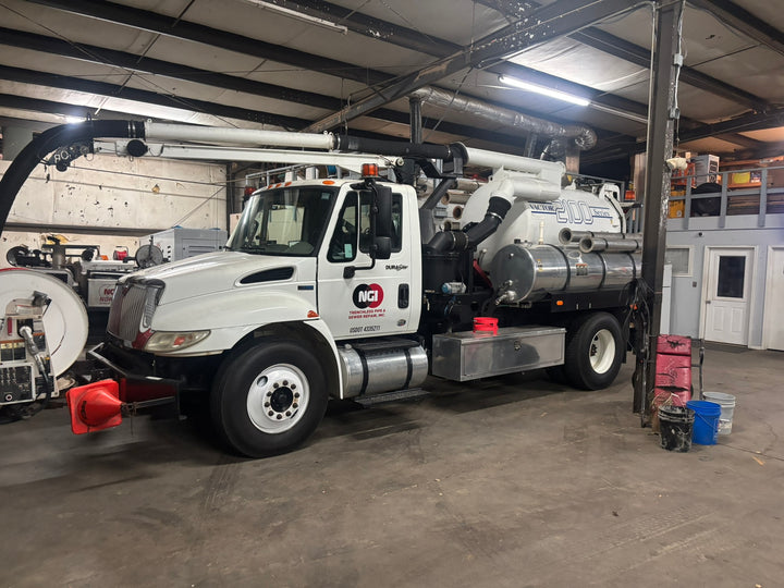 2012 Vactor 2100 Combination Truck