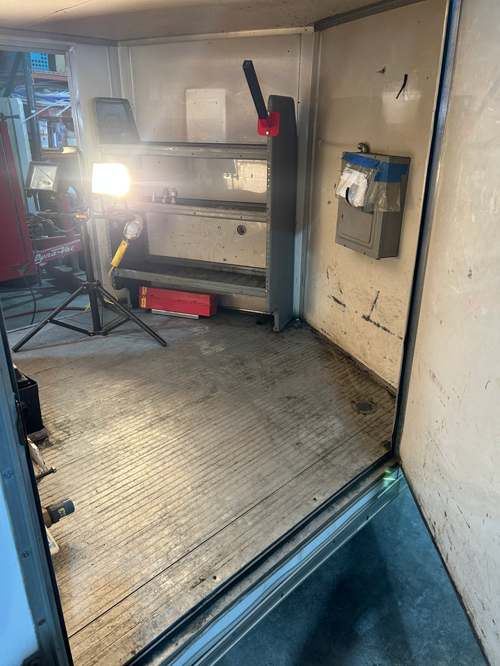 1999 U.S. JETTING 4014-300 Unit Mounted in 2013 Tandem Axle Enclosed Trailer