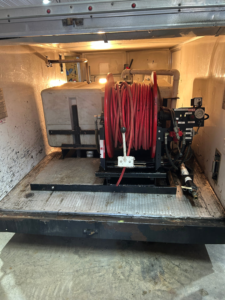 1999 U.S. JETTING 4014-300 Unit Mounted in 2013 Tandem Axle Enclosed Trailer