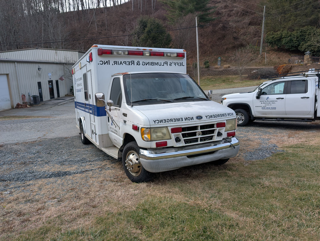 2002 F450 Super Duty Ford Ambulance with 2018 Northwest Brute 3012-E Skid Mount Jetter