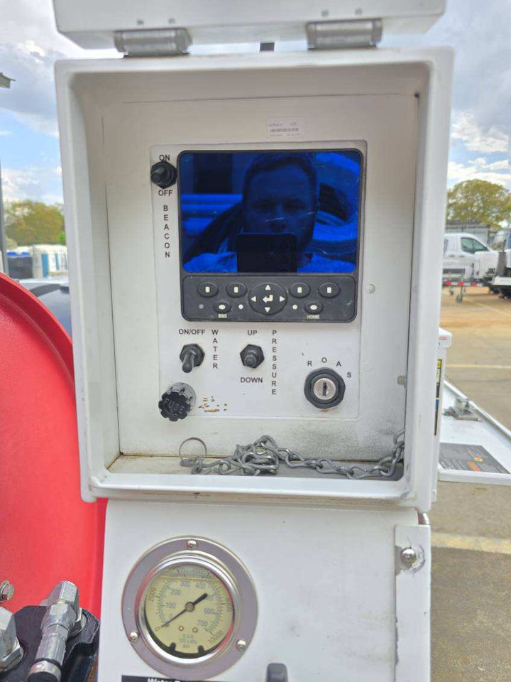 2019 U.S. JETTING 4018-300 UNIT WITH WIRELESS REMOTE